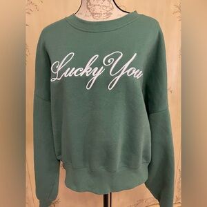 Sunday Retreat XL Green Embroidered Pullover ‘Lucky You’ Sweatshirt